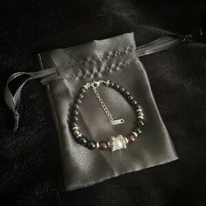 Vendetta angel 🪽🖤🗡️🧷